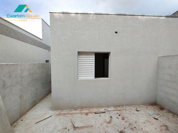 Imagem Casa com 2 Quartos à Venda, 60 m² em Terra Preta (terra Preta) - Mairiporã