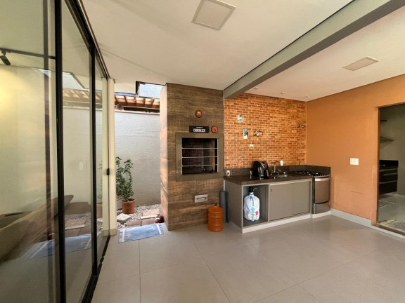 Imagem Casa com 3 Quartos à Venda, 375 m² em Jardim Imperial - Cuiabá Imagem Casa com 3 Quartos à Venda, 375 m² em Jardim Imperial - Cuiabá