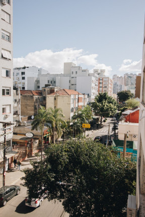 Imagem Imóvel com 2 Quartos à Venda, em Cidade Baixa - Porto Alegre Imagem Imóvel com 2 Quartos à Venda, em Cidade Baixa - Porto Alegre
