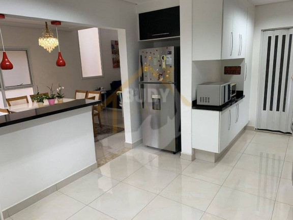 Imagem Casa com 4 Quartos à Venda, 250 m² em Suru - Santana De Parnaíba Imagem Casa com 4 Quartos à Venda, 250 m² em Suru - Santana De Parnaíba