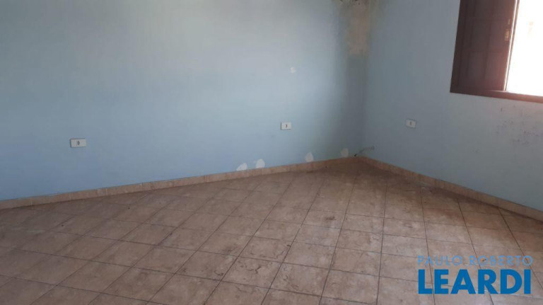 Imagem Imóvel com 4 Quartos à Venda, 558 m² em Vila Linda - Santo André Imagem Imóvel com 4 Quartos à Venda, 558 m² em Vila Linda - Santo André