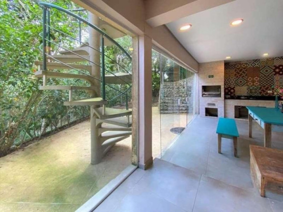 Imagem Casa com 3 Quartos à Venda, 310 m² em Chácara Das Candeias - Carapicuíba Imagem Casa com 3 Quartos à Venda, 310 m² em Chácara Das Candeias - Carapicuíba