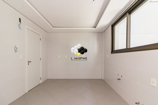 Imagem Apartamento com 3 Quartos à Venda, 169 m² em Petrópolis - Porto Alegre Imagem Apartamento com 3 Quartos à Venda, 169 m² em Petrópolis - Porto Alegre