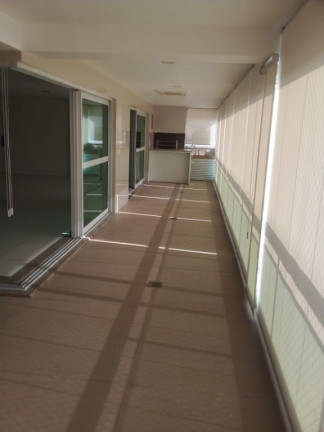 Apartamento com 4 Quartos à Venda, 360 m² em Gonzaga - Santos