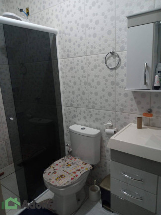 Imagem Casa com 2 Quartos à Venda, 223 m² em Vila M Genoveva - Jundiaí