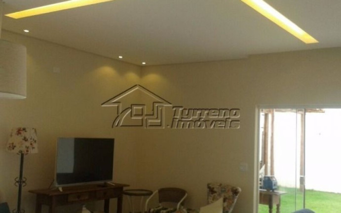 Casa de Condomínio com 3 Quartos à Venda, 150 m² em Bairro Do Grama - Caçapava