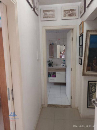 Imagem Apartamento com 3 Quartos à Venda, 91 m² em Centro - Florianópolis Imagem Apartamento com 3 Quartos à Venda, 91 m² em Centro - Florianópolis