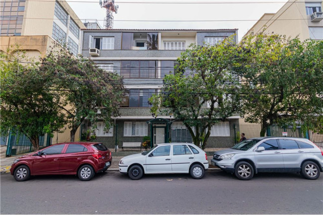 Imagem Imóvel com 2 Quartos à Venda,  em Menino Deus - Porto Alegre