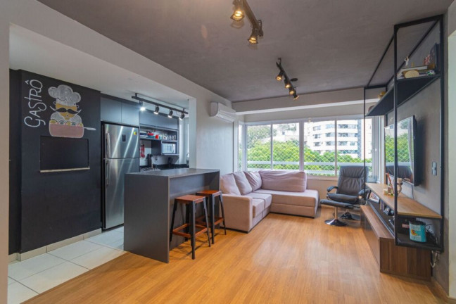 Imagem Imóvel com 2 Quartos à Venda, 65 m² em Petrópolis - Porto Alegre
