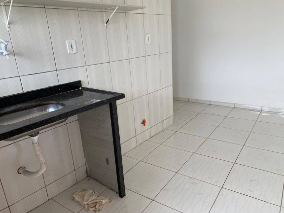 Imagem Casa com 1 Quarto para Alugar, 20 m² em Parque Hotel - Araruama Imagem Casa com 1 Quarto para Alugar, 20 m² em Parque Hotel - Araruama