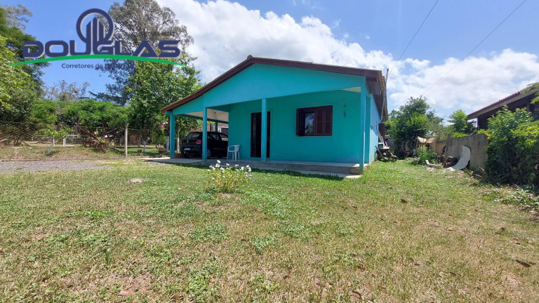 Casa com 2 Quartos à Venda,  em águas Claras - Viamão
