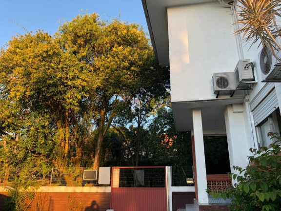Imagem Casa com 4 Quartos à Venda, 410 m² em Morro Do Espelho - São Leopoldo Imagem Casa com 4 Quartos à Venda, 410 m² em Morro Do Espelho - São Leopoldo