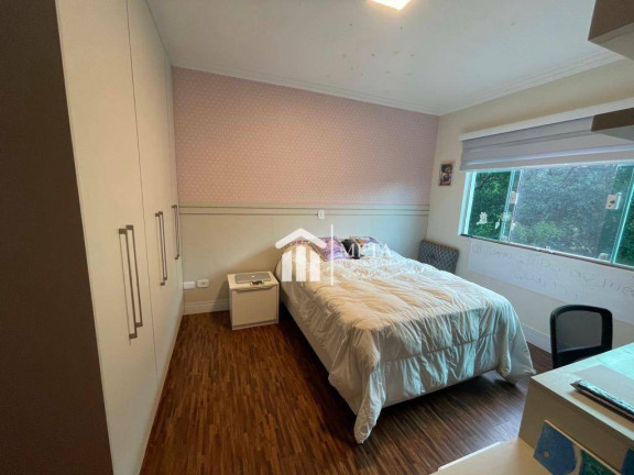 Imagem Imóvel com 4 Quartos à Venda ou Locação, 300 m² em Serra Da Cantareira - Mairiporã Imagem Imóvel com 4 Quartos à Venda ou Locação, 300 m² em Serra Da Cantareira - Mairiporã