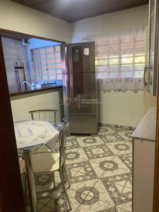 Imagem Casa com 2 Quartos à Venda, 64 m² em Comerciários - Botucatu