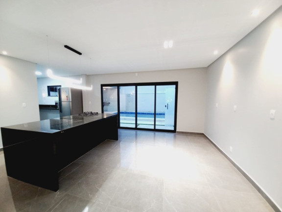 Imagem Casa com 3 Quartos à Venda, 261 m² em Ponta Negra - Manaus