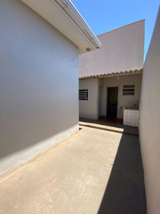 Imagem Casa com 3 Quartos à Venda, 200 m² em Centro - Guararapes Imagem Casa com 3 Quartos à Venda, 200 m² em Centro - Guararapes