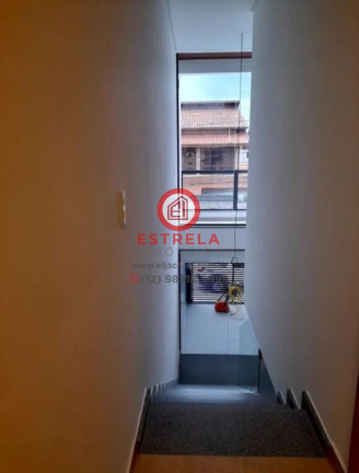 Imagem Casa com 3 Quartos à Venda, 125 m² em Parque Santo Antônio - Jacareí Imagem Casa com 3 Quartos à Venda, 125 m² em Parque Santo Antônio - Jacareí
