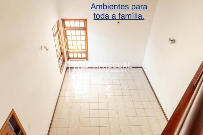 Imagem Casa com 4 Quartos à Venda, 249 m² em Jardim Santa Maria - Jacareí Imagem Casa com 4 Quartos à Venda, 249 m² em Jardim Santa Maria - Jacareí