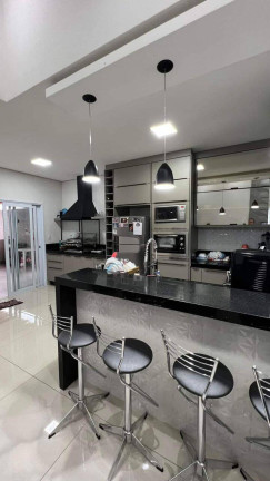 Imagem Casa com 3 Quartos à Venda, em Jardim Marajoara - Limeira Imagem Casa com 3 Quartos à Venda, em Jardim Marajoara - Limeira