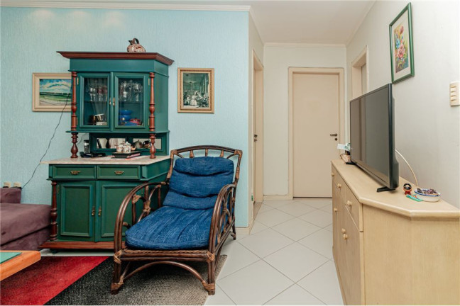 Imagem Imóvel com 2 Quartos à Venda,  em Menino Deus - Porto Alegre