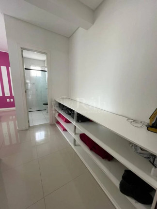 Imagem Apartamento com 3 Quartos à Venda, 115 m² em Centro - Balneário Camboriú Imagem Apartamento com 3 Quartos à Venda, 115 m² em Centro - Balneário Camboriú