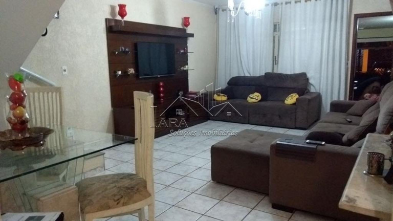 Imagem Sobrado com 3 Quartos à Venda, em Vila Marieta - São Paulo Imagem Sobrado com 3 Quartos à Venda, em Vila Marieta - São Paulo