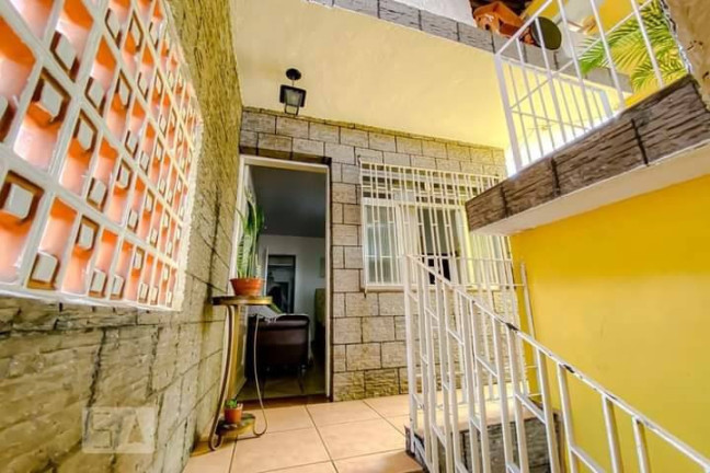Imagem Sobrado à Venda, em Vila Paulo Silas - São Paulo Imagem Sobrado à Venda, em Vila Paulo Silas - São Paulo