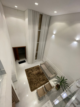 Imagem Casa com 4 Quartos à Venda, em Universidade - Vitória Da Conquista Imagem Casa com 4 Quartos à Venda, em Universidade - Vitória Da Conquista