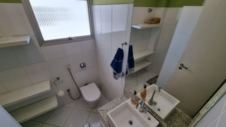 Imagem Apartamento com 2 Quartos à Venda, 90 m² em Astúrias - Guarujá