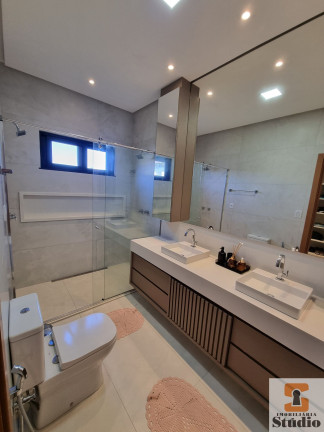Imagem Casa com 4 Quartos à Venda, 360 m² em Papagaio - Feira De Santana