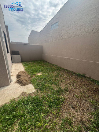 Imagem Casa com 3 Quartos à Venda, 50 m² em Campo Pequeno - Colombo Imagem Casa com 3 Quartos à Venda, 50 m² em Campo Pequeno - Colombo