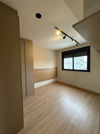 Imagem Apartamento com 2 Quartos à Venda, 58 m² em Menino Deus - Porto Alegre
