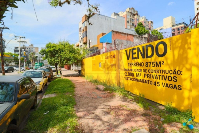 Imagem Terreno à Venda, 872 m² em Menino Deus - Porto Alegre Imagem Terreno à Venda, 872 m² em Menino Deus - Porto Alegre
