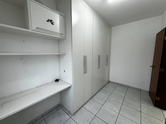 Imagem Apartamento com 3 Quartos à Venda, em Forte - Praia Grande Imagem Apartamento com 3 Quartos à Venda, em Forte - Praia Grande