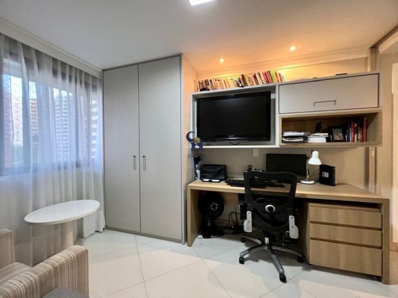 Imagem Apartamento com 4 Quartos à Venda, 130 m² em Itaigara - Salvador Imagem Apartamento com 4 Quartos à Venda, 130 m² em Itaigara - Salvador