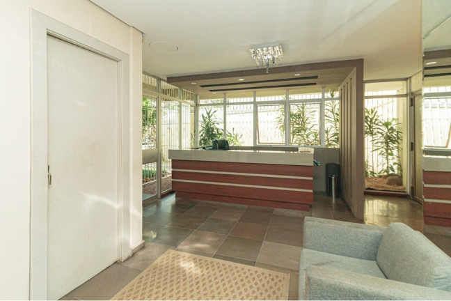 Imagem Sala Comercial à Venda, 32 m² em Petrópolis - Porto Alegre Imagem Sala Comercial à Venda, 32 m² em Petrópolis - Porto Alegre
