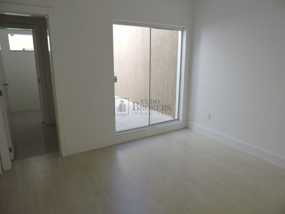Imagem Casa com 3 Quartos à Venda, 180 m² em Praia Dos Amores - Balneário Camboriú