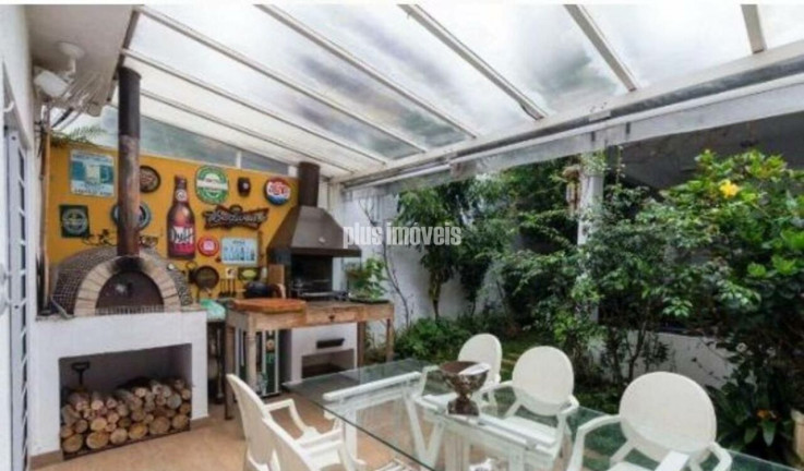 Casa com 3 Quartos para Alugar, 160 m² em Vila Clementino - São Paulo