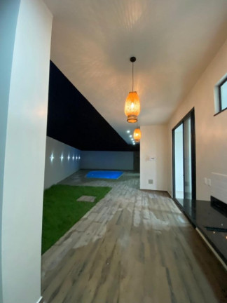 Imagem Imóvel com 3 Quartos à Venda, 300 m² em Ponta Negra - Manaus
