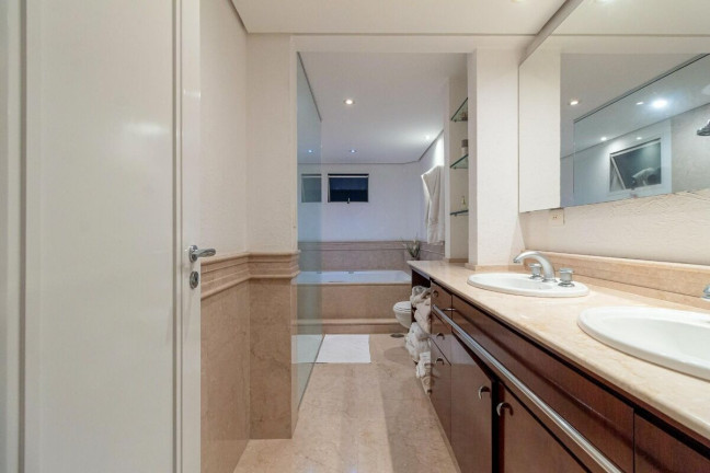 Imagem Apartamento com 4 Quartos à Venda, 320 m² em Tatuapé - São Paulo