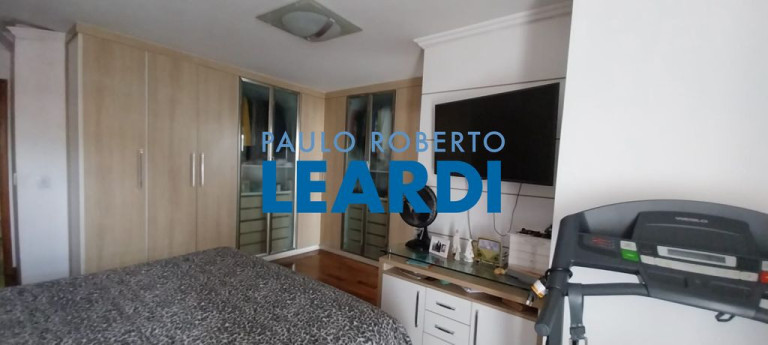 Sobrado com 4 Quartos à Venda, 250 m² em Vila Valparaíso - Santo André
