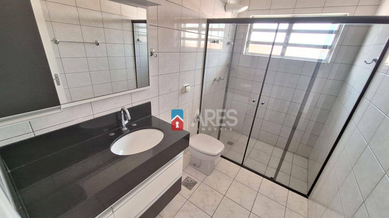 Imagem Casa com 3 Quartos à Venda, 221 m² em Parque Novo Mundo - Americana Imagem Casa com 3 Quartos à Venda, 221 m² em Parque Novo Mundo - Americana