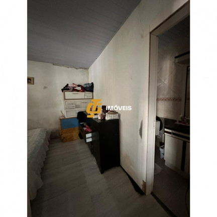 Imagem Casa com 2 Quartos à Venda,  em Monte Alegre - Camboriú