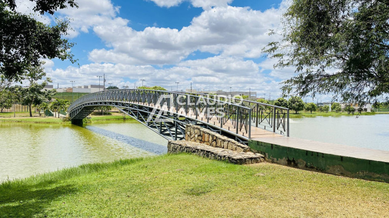 Terreno à Venda, 720 m² em Papagaio - Feira De Santana
