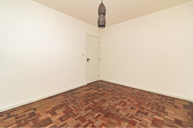 Imagem Apartamento com 1 Quarto à Venda, 61 m² em Navegantes - Porto Alegre Imagem Apartamento com 1 Quarto à Venda, 61 m² em Navegantes - Porto Alegre