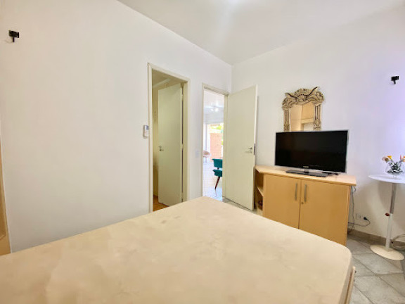 Imagem Apartamento com 3 Quartos à Venda, 90 m² em Enseada - Guarujá