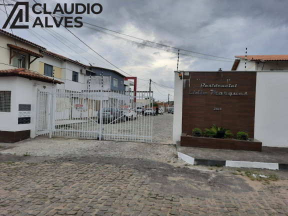 Terreno à Venda, 350 m² em Baraúna - Feira De Santana