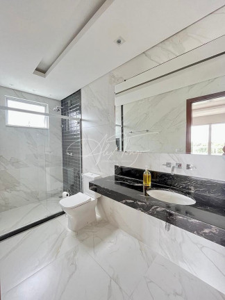 Imagem Casa com 3 Quartos à Venda, 300 m² em Manguinhos - Serra Imagem Casa com 3 Quartos à Venda, 300 m² em Manguinhos - Serra
