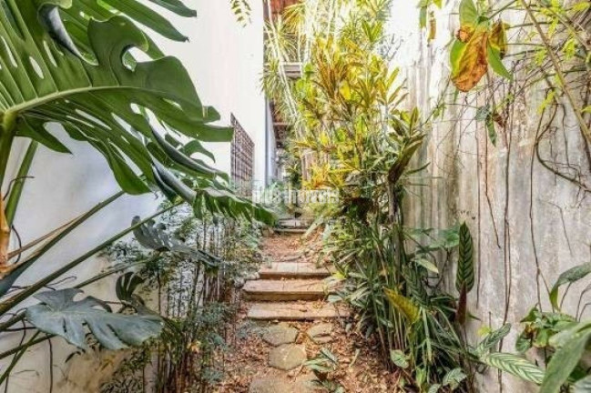 Imagem Casa com 4 Quartos à Venda, 433 m² em Cidade Jardim - São Paulo Imagem Casa com 4 Quartos à Venda, 433 m² em Cidade Jardim - São Paulo