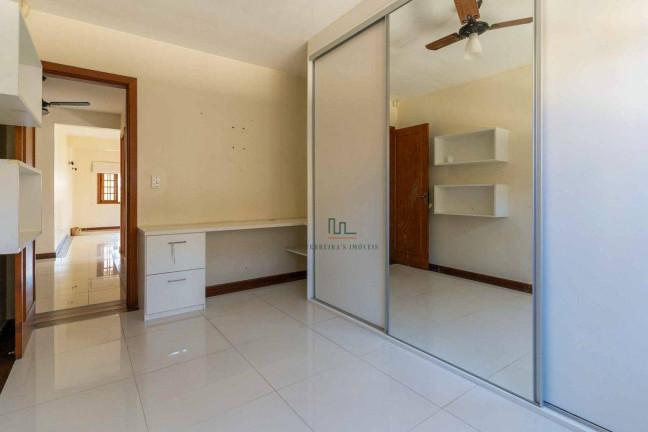 Imagem Casa com 3 Quartos à Venda, 405 m² em Itaipu - Niterói